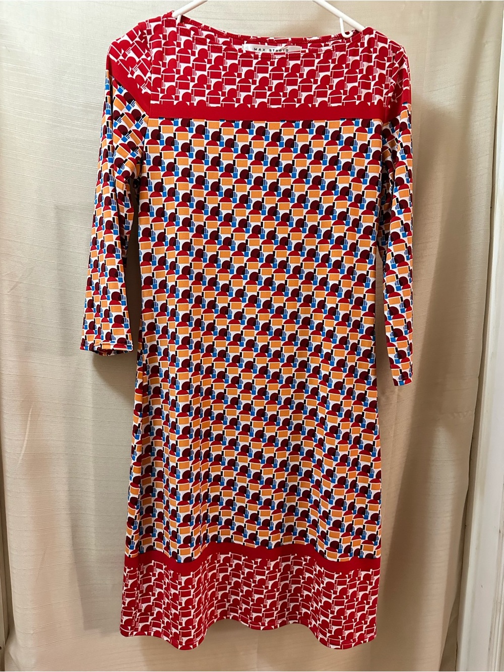 Max Studio Geometric Print Shift Dress Red Orange Blue 3/4 Sleeve Size Small